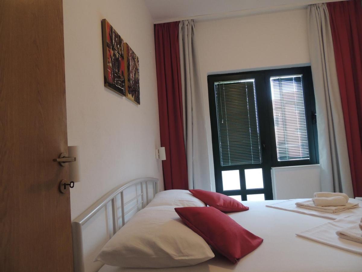 Apartments Suljic - Cash Only Property Stari Grad  Kültér fotó