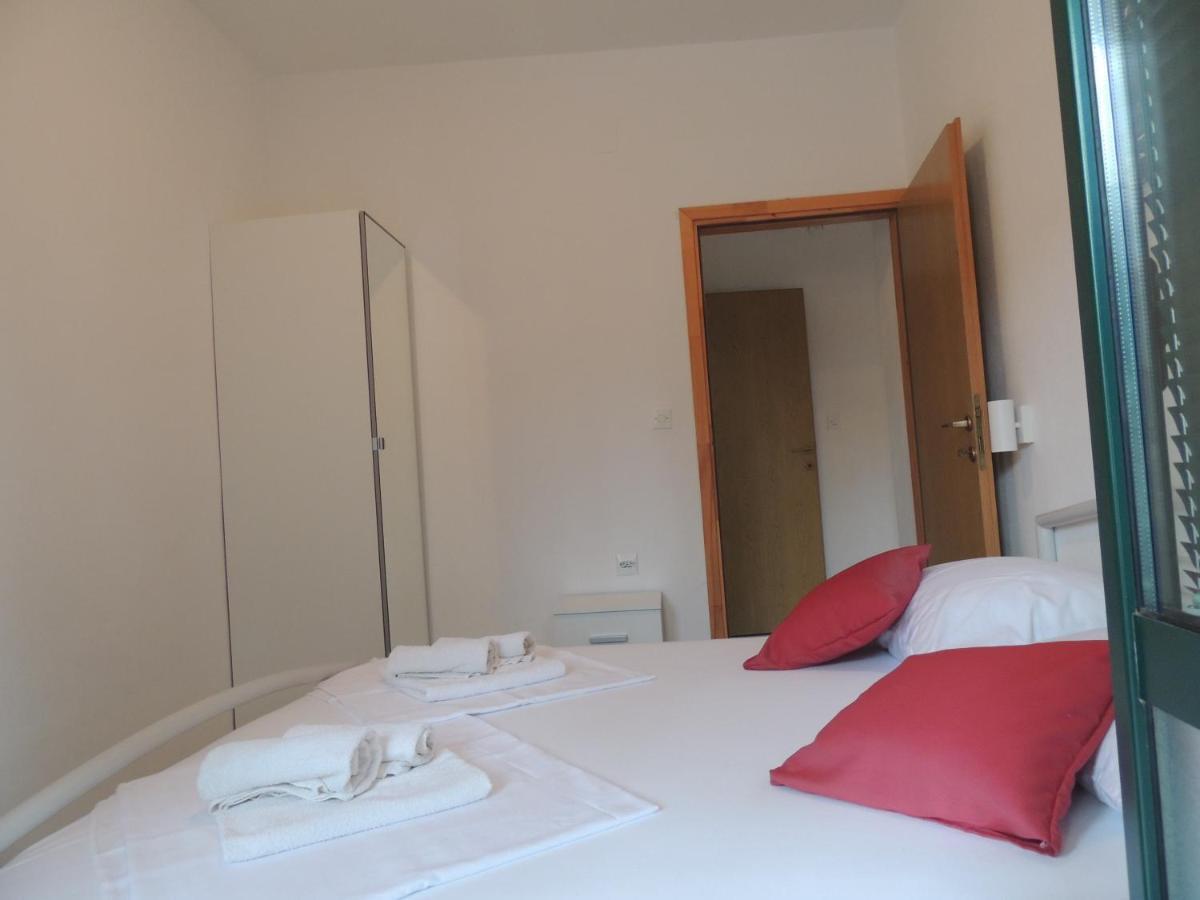Apartments Suljic - Cash Only Property Stari Grad  Kültér fotó