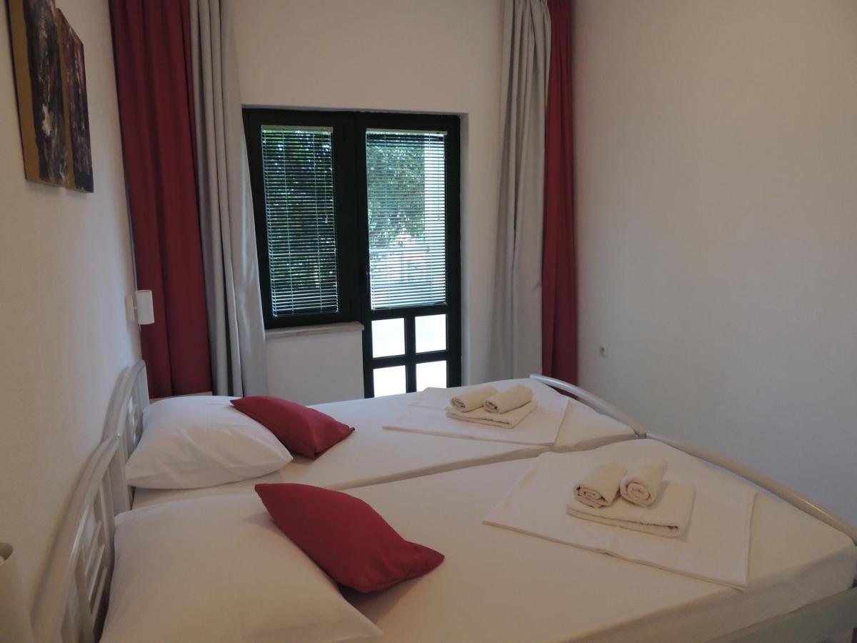 Apartments Suljic - Cash Only Property Stari Grad  Kültér fotó